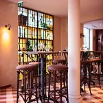 Maison Eugenie 4* Paris