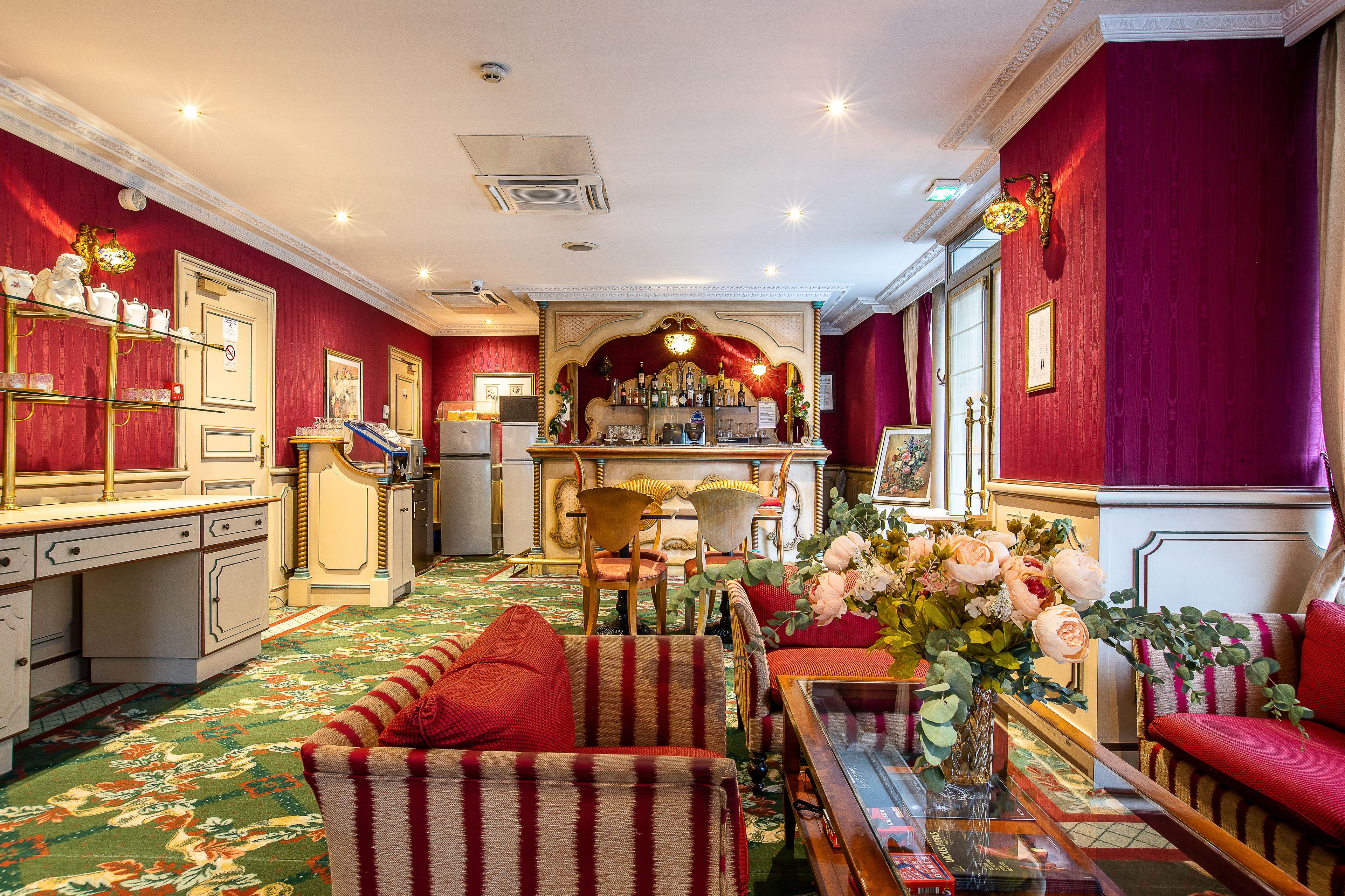 Maison Eugenie 4* Paris