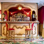 Hotel Maison Eugenie 4*