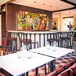 Hotel Maison Eugenie Parigi