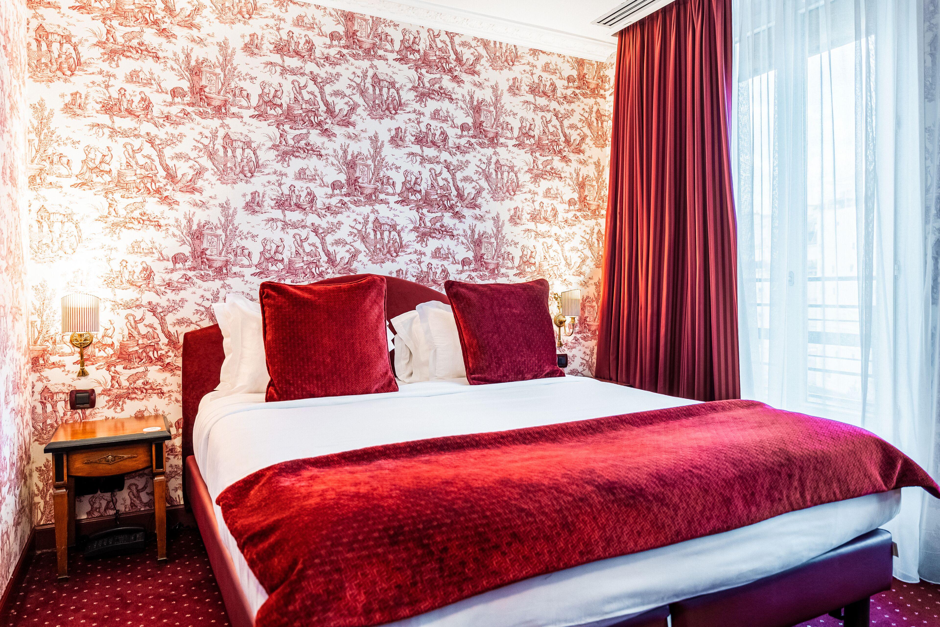 Maison Eugenie 4* Paris